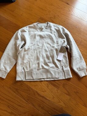 Zella Women's Crewneck Sweatshirt in Light Gray